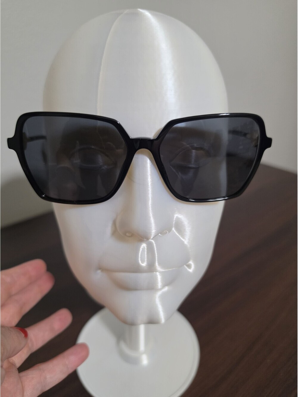 Versace VE4396 GB1/87 Sunglasses Women's Black/Dark Grey Lens Square Shape 58mm - Picture 4 of 9